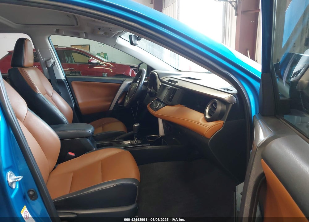 2017 TOYOTA RAV4 HYBRID VIN: JTMDJREV9HD098506