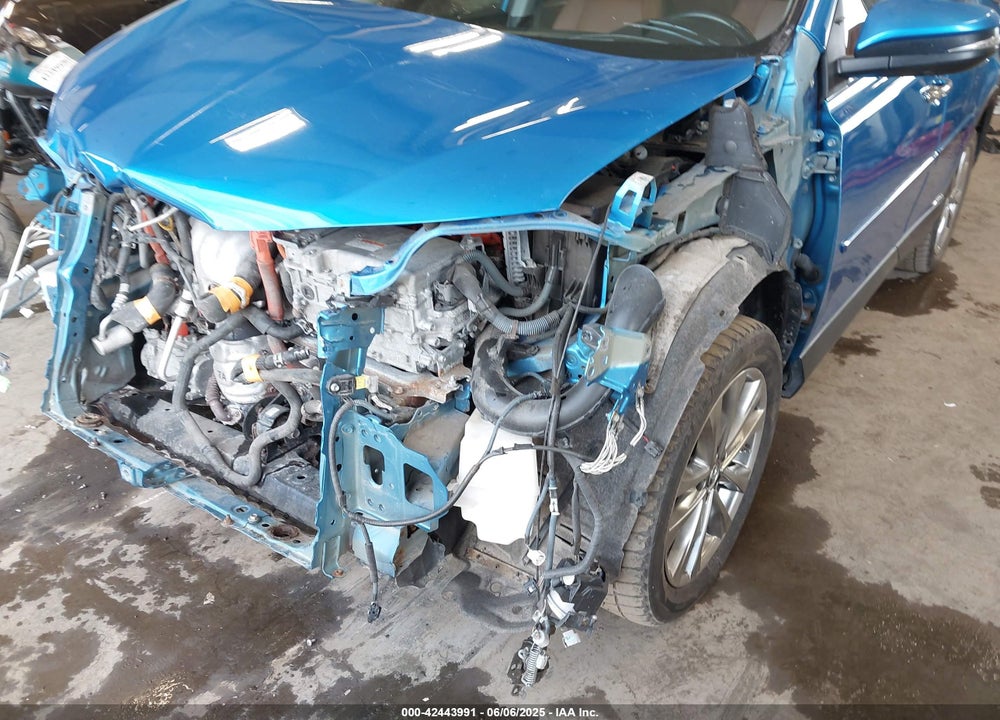 2017 TOYOTA RAV4 HYBRID VIN: JTMDJREV9HD098506