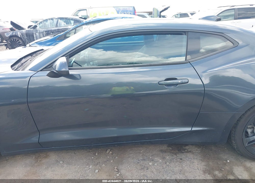 2021 CHEVROLET CAMARO VIN: 1G1FB1RX8M0104325