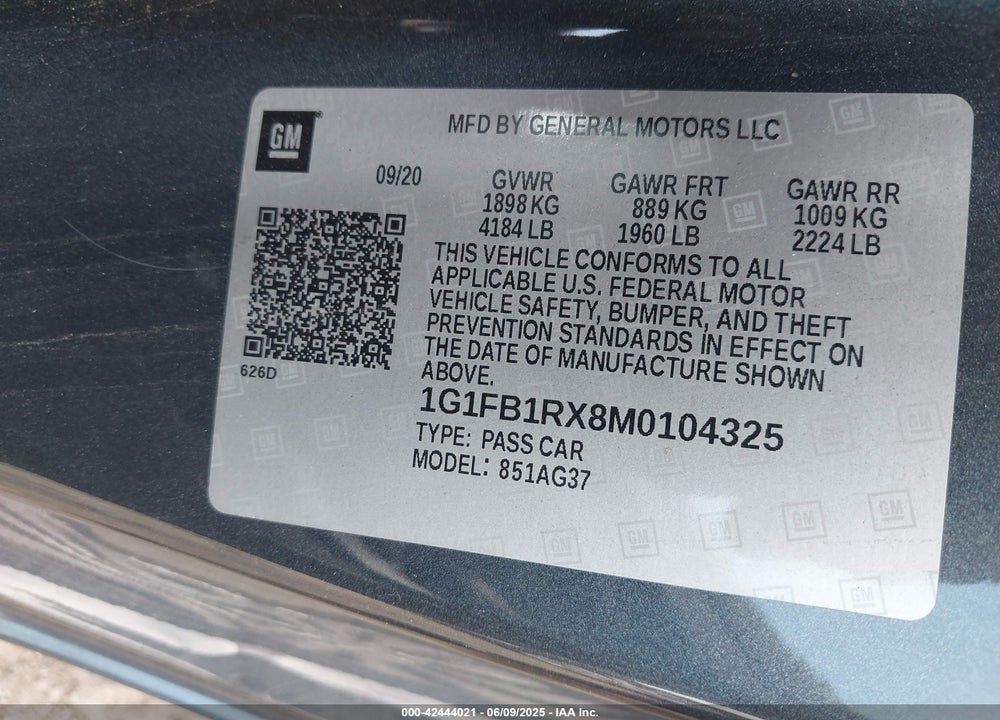 2021 CHEVROLET CAMARO VIN: 1G1FB1RX8M0104325