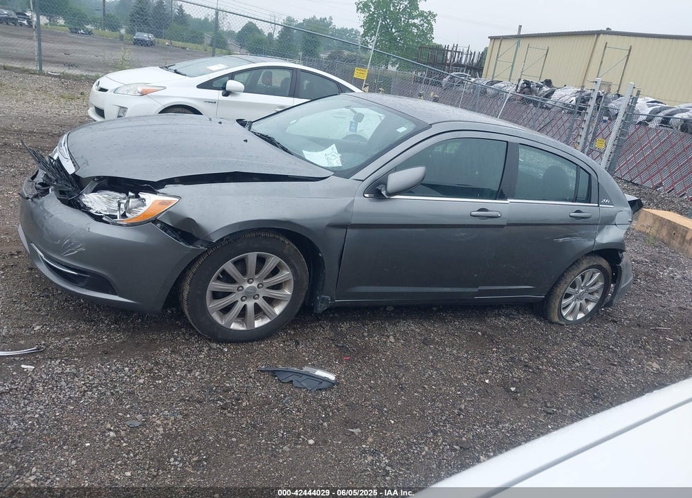 2012 CHRYSLER 200 VIN: 1C3CCBBB0CN131942