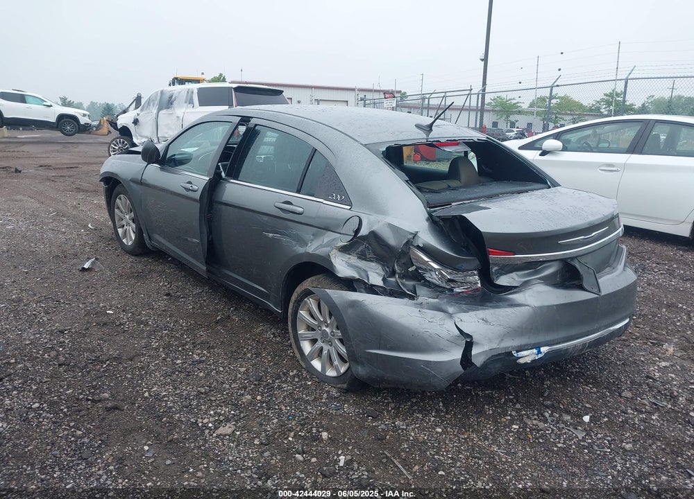 2012 CHRYSLER 200 VIN: 1C3CCBBB0CN131942