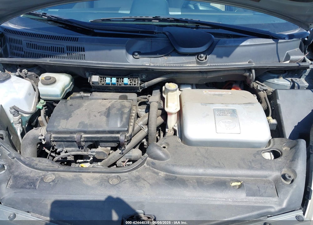 2005 TOYOTA PRIUS VIN: JTDKB20UX53114594