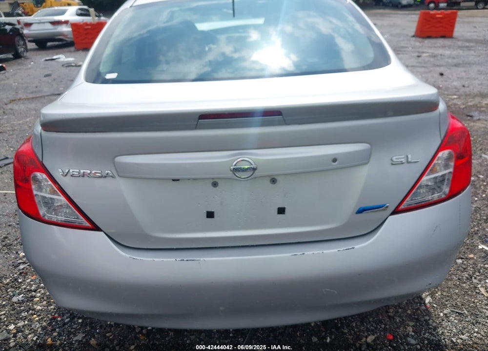 2013 NISSAN VERSA 1.6 SL VIN: 3N1CN7APXDL856646
