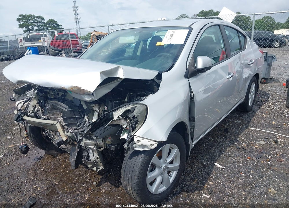 2013 NISSAN VERSA 1.6 SL VIN: 3N1CN7APXDL856646