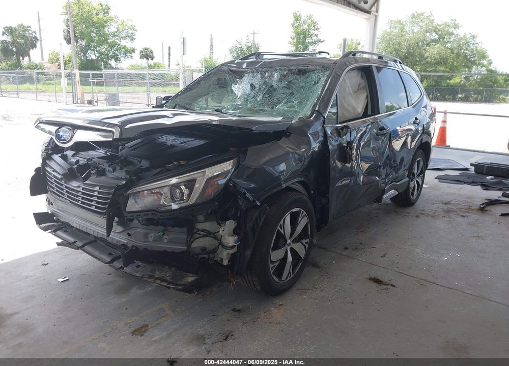 2020 SUBARU FORESTER VIN: JF2SKAXCXLH543386