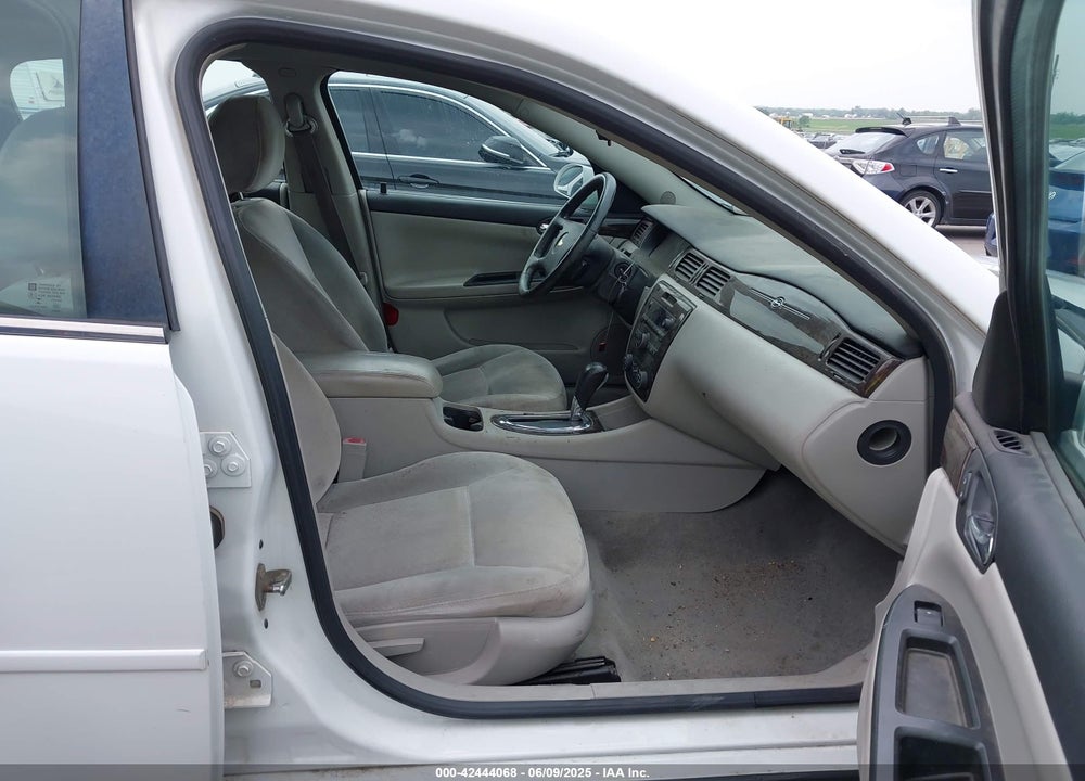 2014 CHEVROLET IMPALA LIMITED LT VIN: 2G1WB5E37E1113761
