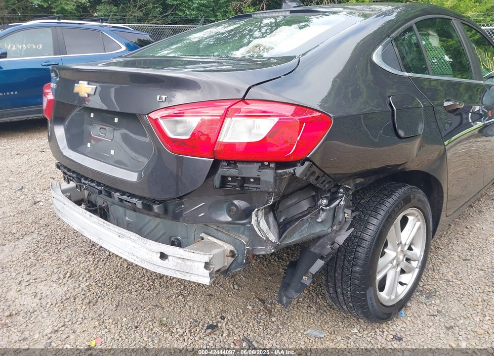 2017 CHEVROLET CRUZE LT AUTO VIN: 1G1BE5SM0H7263074