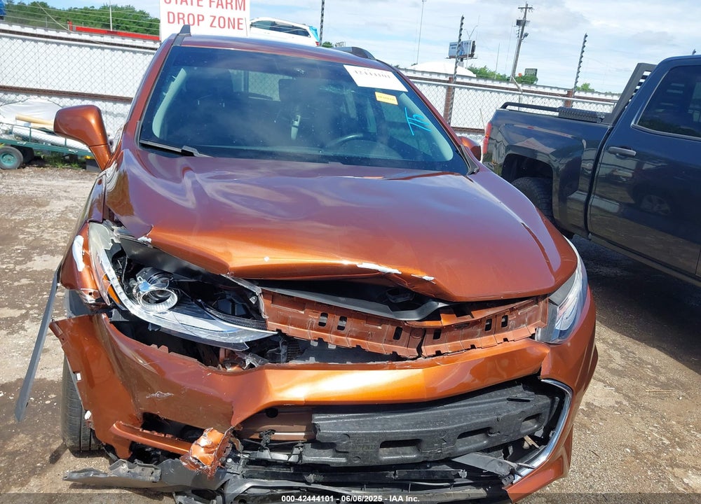 2019 CHEVROLET TRAX LT VIN: 3GNCJLSB5KL303881