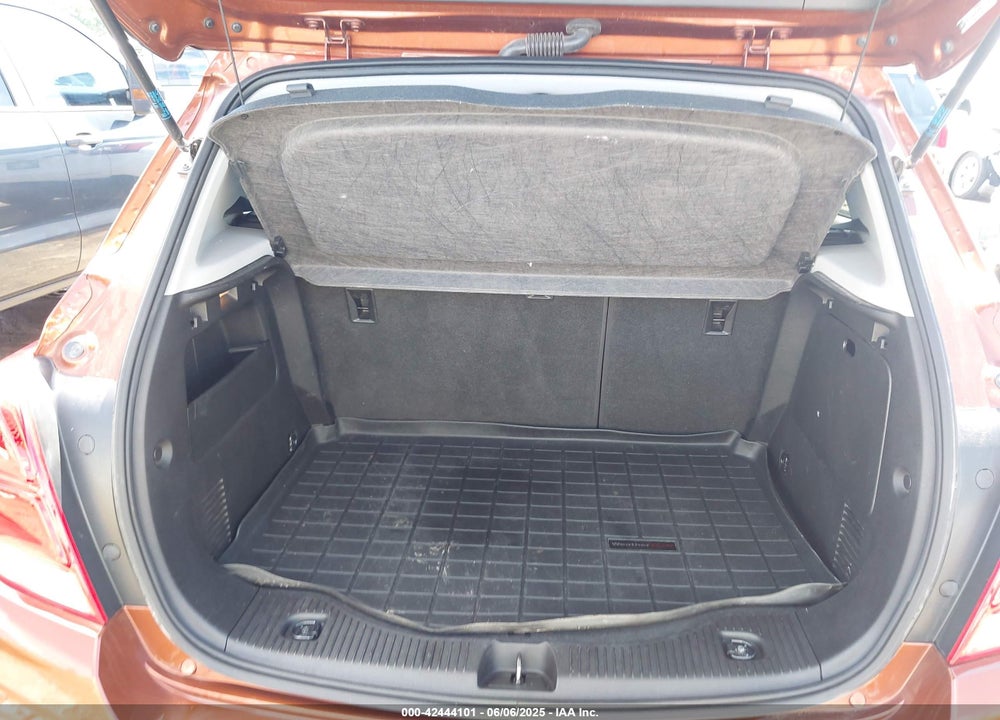2019 CHEVROLET TRAX LT VIN: 3GNCJLSB5KL303881