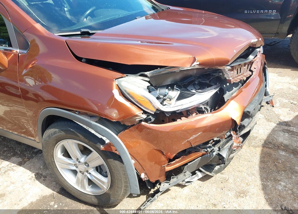 2019 CHEVROLET TRAX LT VIN: 3GNCJLSB5KL303881