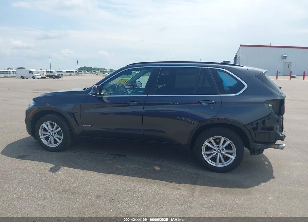 2015 BMW X5 VIN: 5UXKR0C57F0K72039