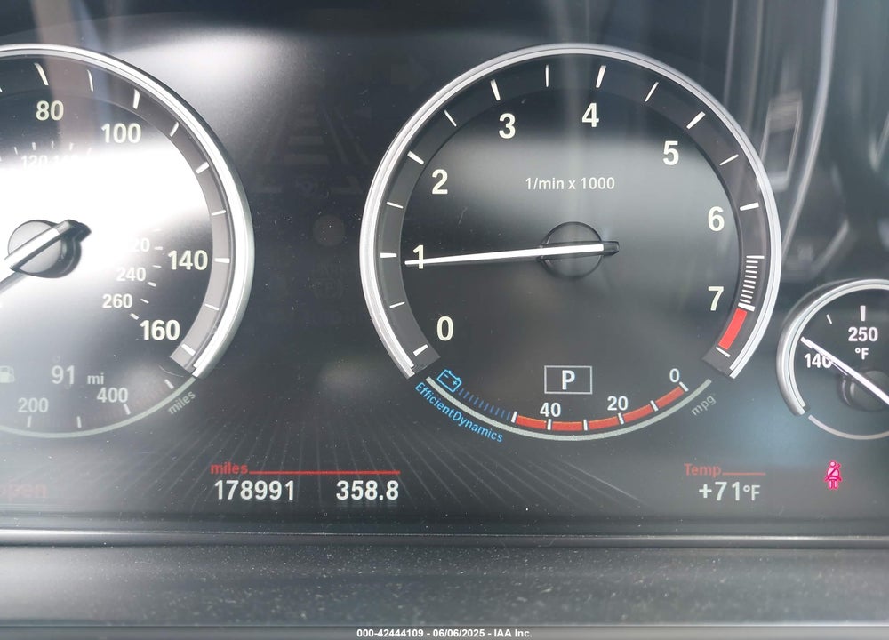 2015 BMW X5 VIN: 5UXKR0C57F0K72039