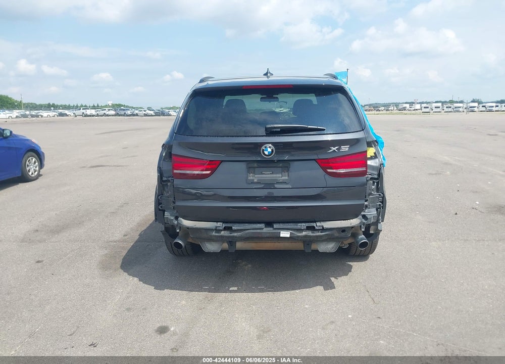2015 BMW X5 VIN: 5UXKR0C57F0K72039