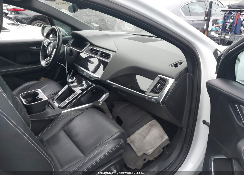 2020 JAGUAR I-PACE VIN: SADHC2S14L1F85800