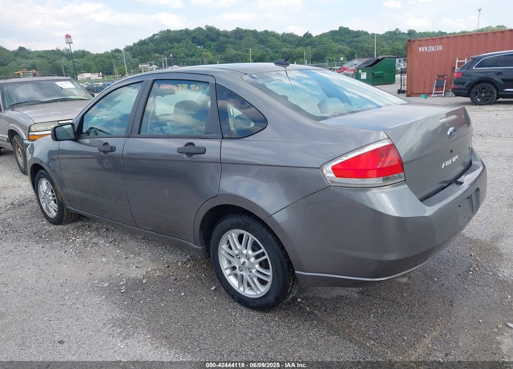 2009 FORD FOCUS VIN: 1FAHP35NX9W175022