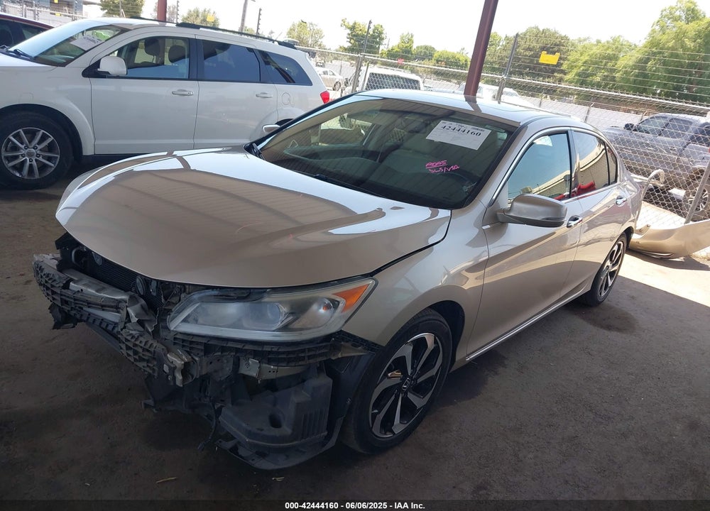 2017 HONDA ACCORD VIN: 1HGCR3F85HA022102