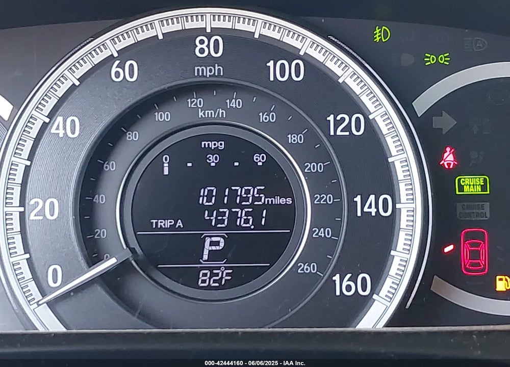 2017 HONDA ACCORD VIN: 1HGCR3F85HA022102