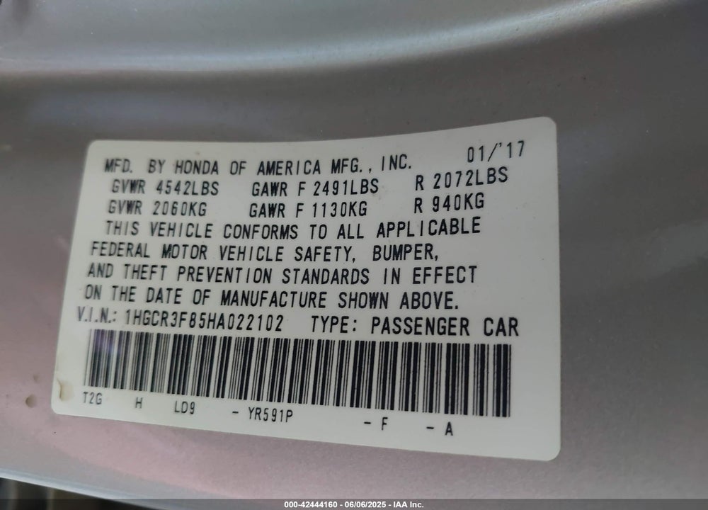 2017 HONDA ACCORD VIN: 1HGCR3F85HA022102