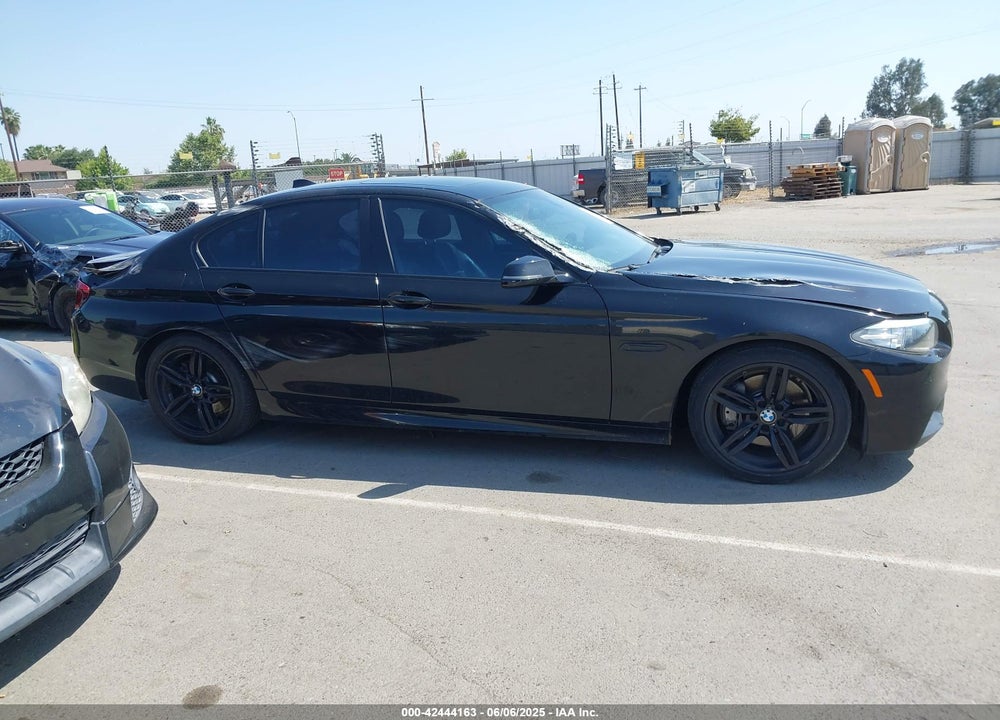 2016 BMW 5 SERIES VIN: WBA5B1C56GG133549