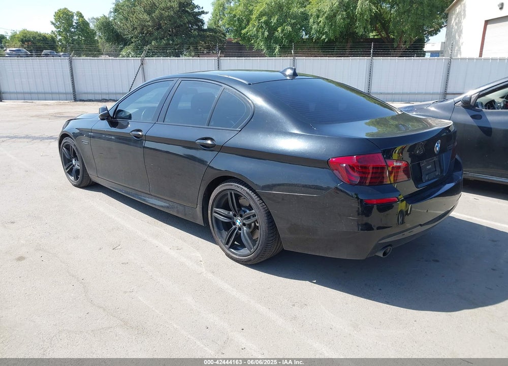 2016 BMW 5 SERIES VIN: WBA5B1C56GG133549