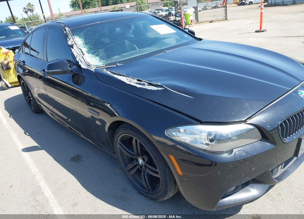 2016 BMW 5 SERIES VIN: WBA5B1C56GG133549