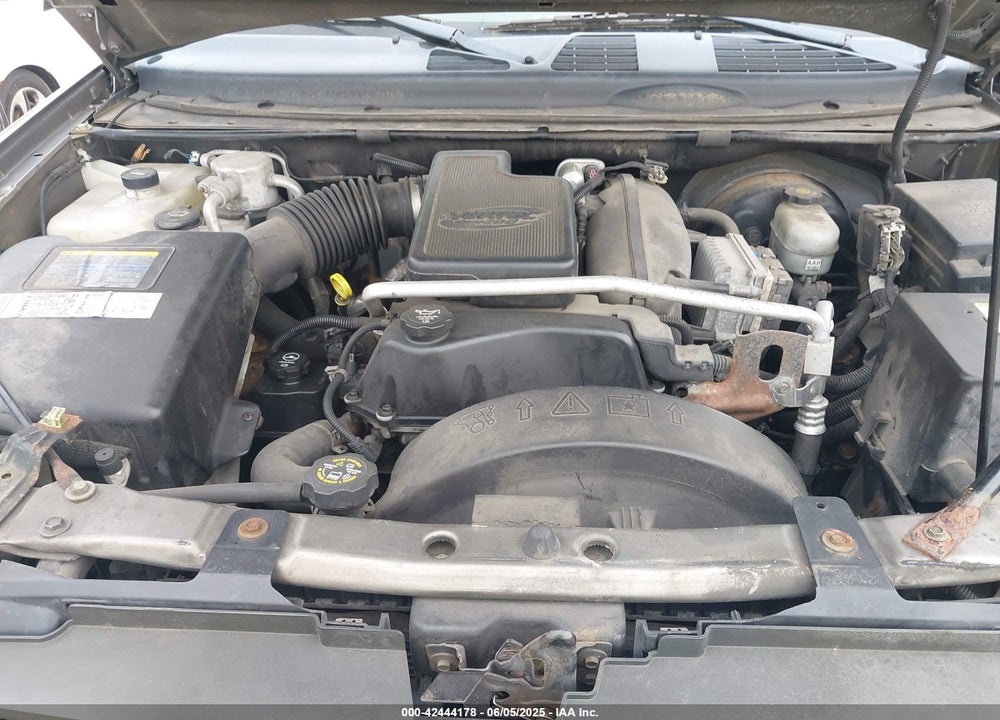 2005 CHEVROLET TRAILBLAZER EXT LS VIN: 1GNES16S356124581