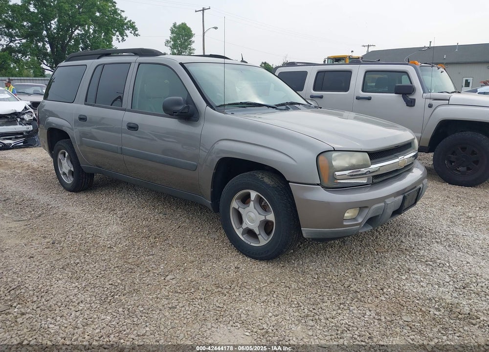 2005 CHEVROLET TRAILBLAZER EXT LS VIN: 1GNES16S356124581