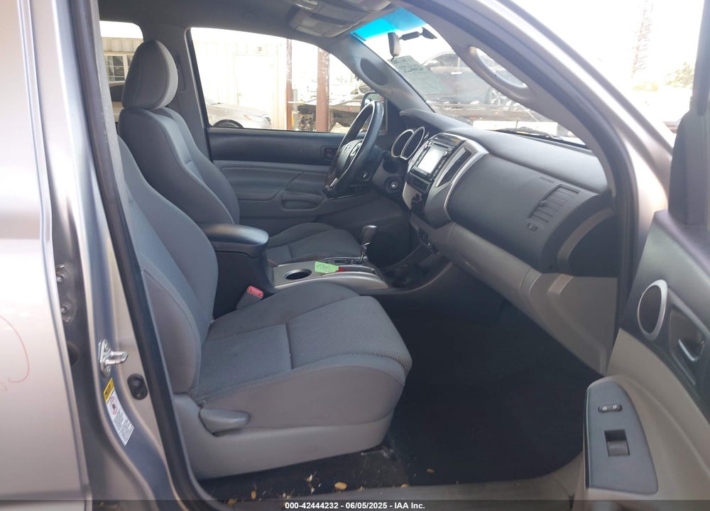 2015 TOYOTA TACOMA PRERUNNER V6 VIN: 3TMJU4GN7FM176826