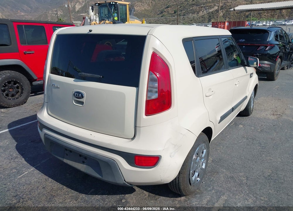 2013 KIA SOUL VIN: KNDJT2A5XD7520950