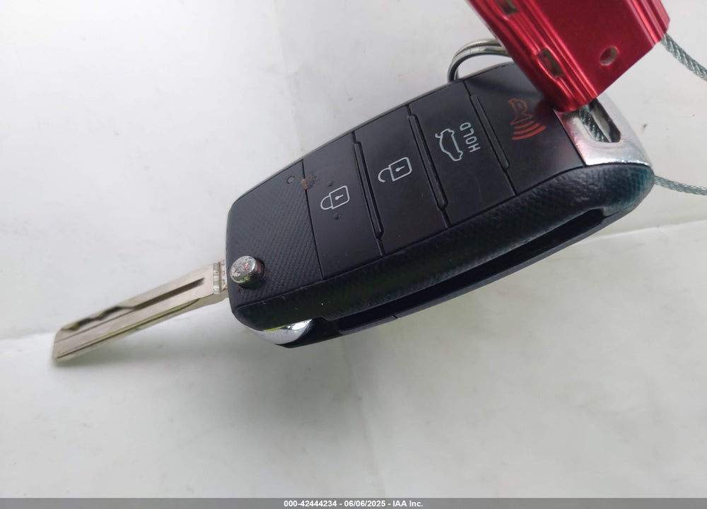 2016 KIA RIO VIN: KNADM5A38G6569579