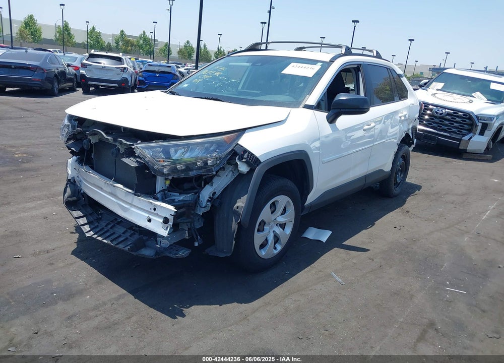2019 TOYOTA RAV4 LE VIN: JTMH1RFV1KD029610