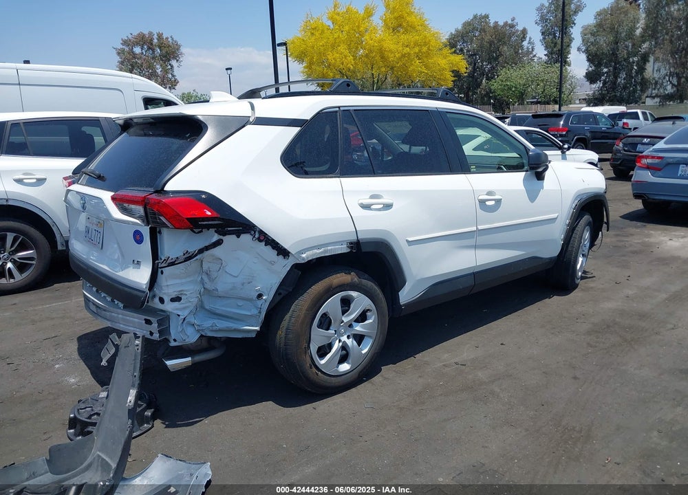 2019 TOYOTA RAV4 LE VIN: JTMH1RFV1KD029610