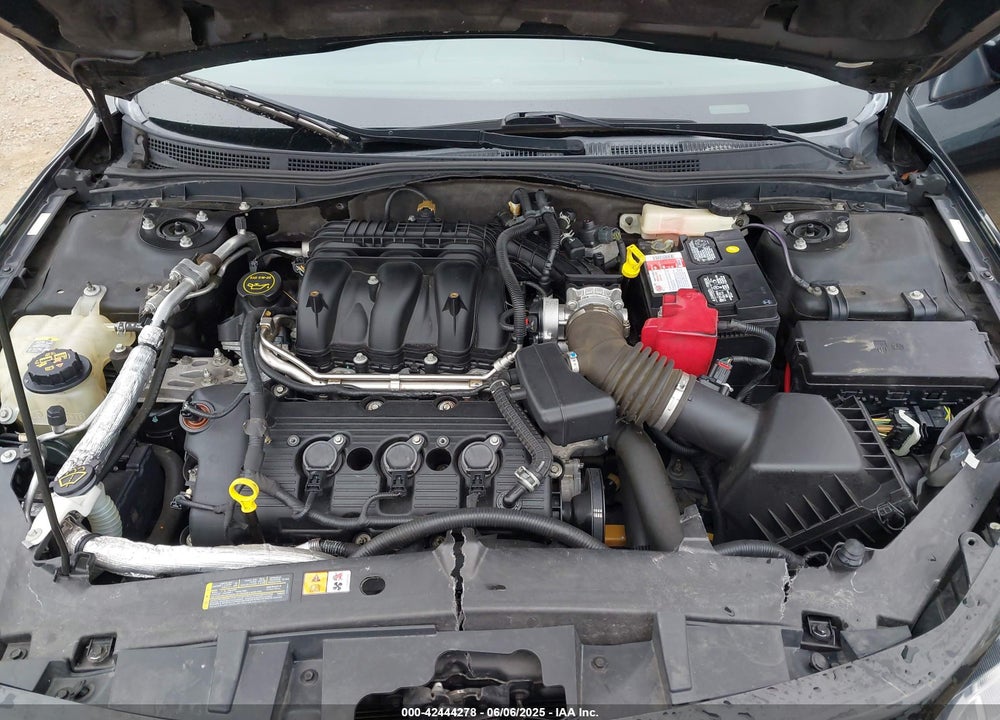 2011 FORD FUSION VIN: 3FAHP0HG5BR190385