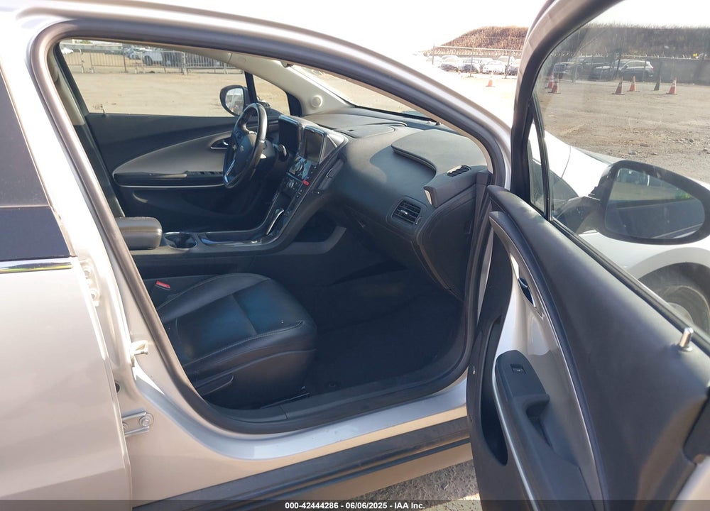 2014 CHEVROLET VOLT VIN: 1G1RF6E4XEU174347