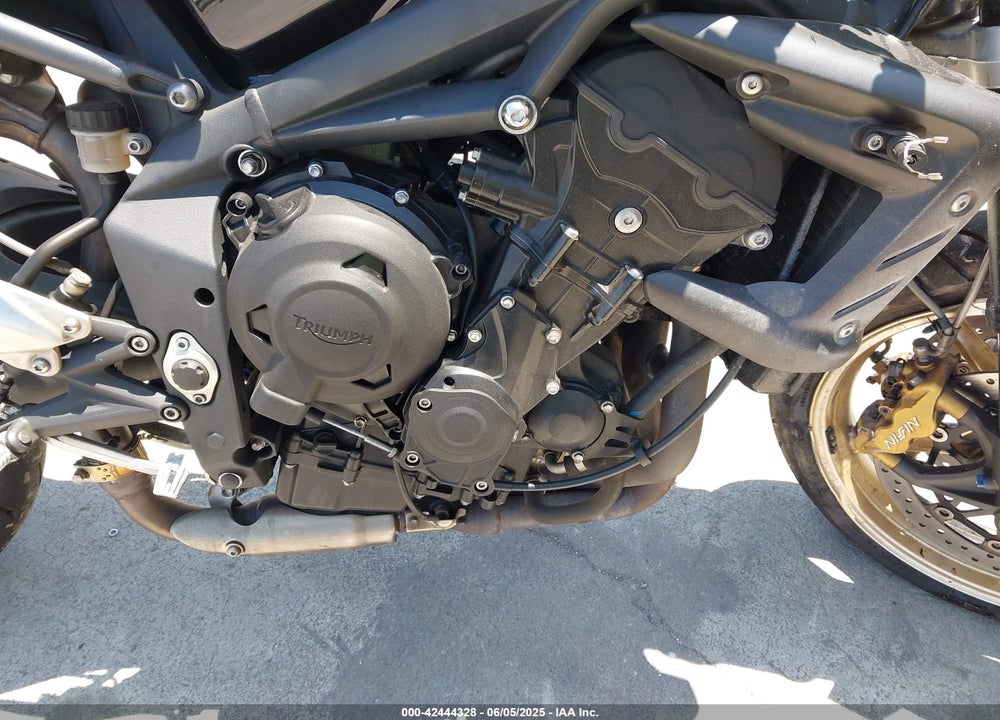 2012 TRIUMPH MOTORCYCLE STREET TRIPLE VIN: SMTD02NE4CT495230
