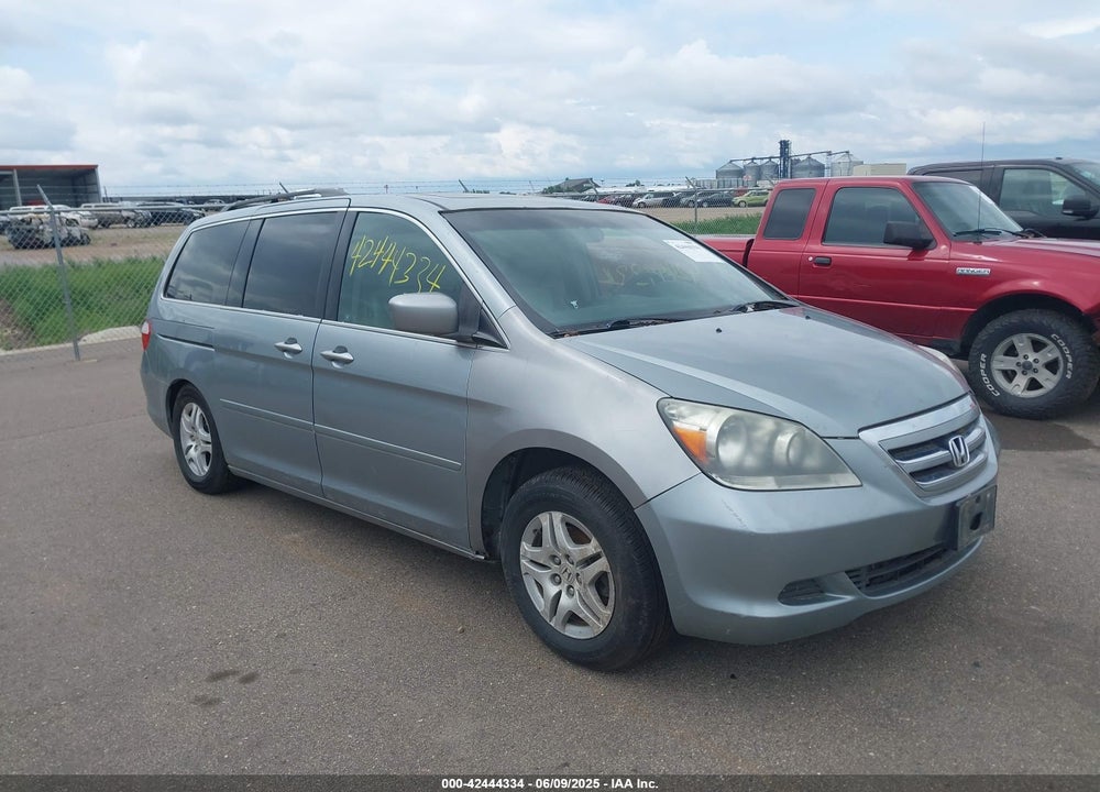 2007 HONDA ODYSSEY EX-L VIN: 5FNRL38717B124209