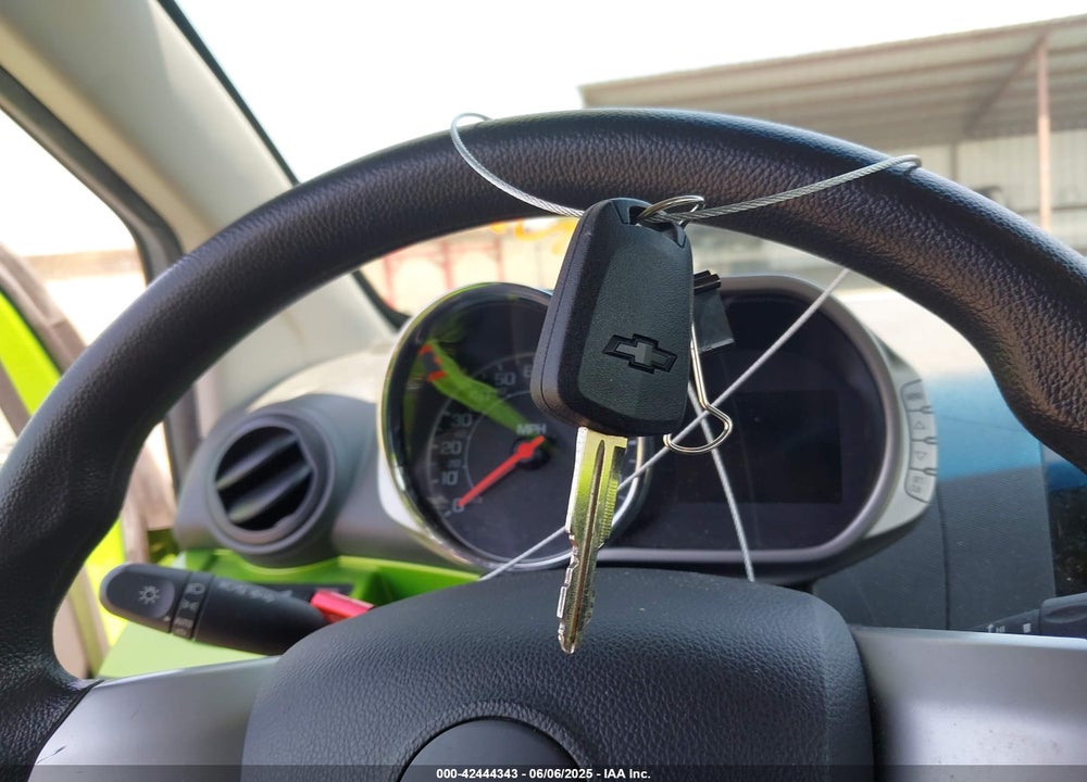 2015 CHEVROLET SPARK VIN: KL8CD6S94FC711409