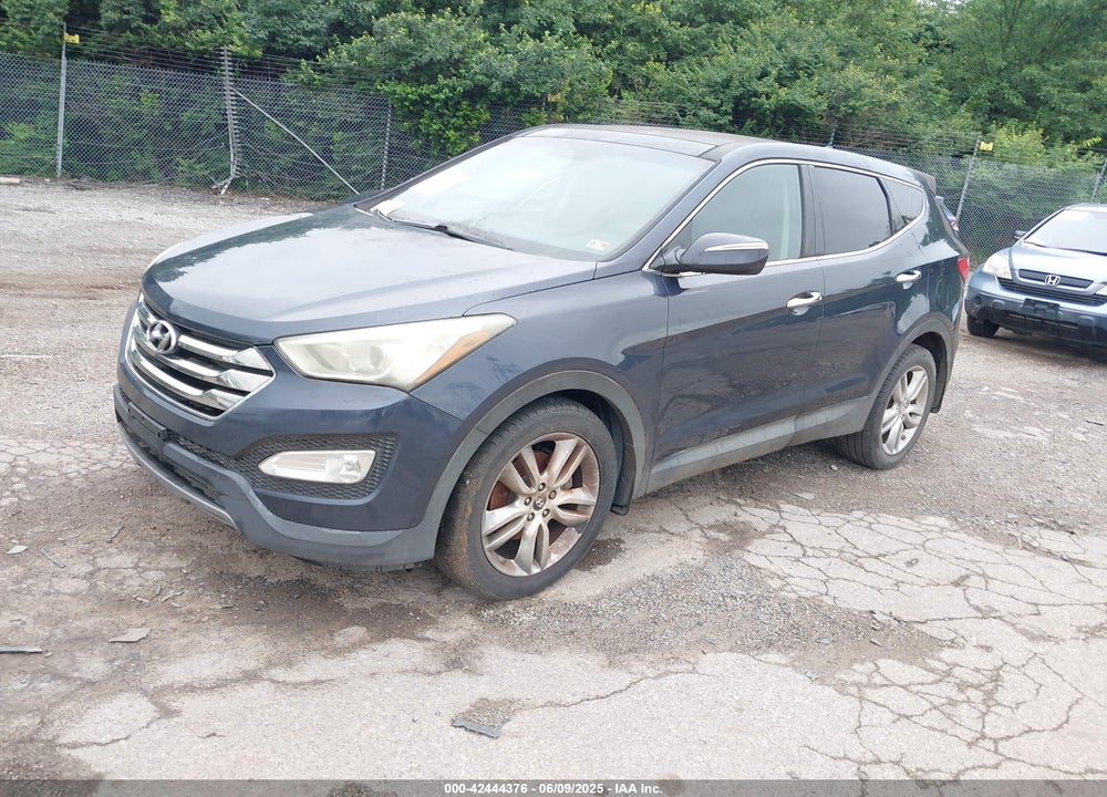2013 HYUNDAI SANTA FE VIN: 5XYZWDLA4DG031060