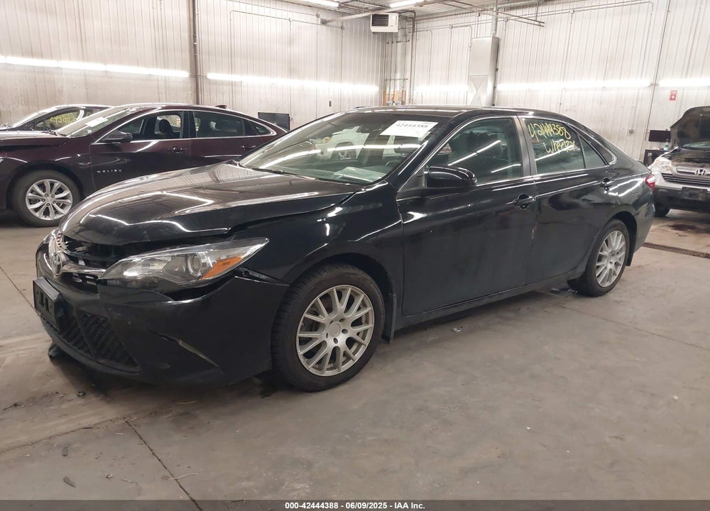 2017 TOYOTA CAMRY SE VIN: 4T1BF1FK8HU764782