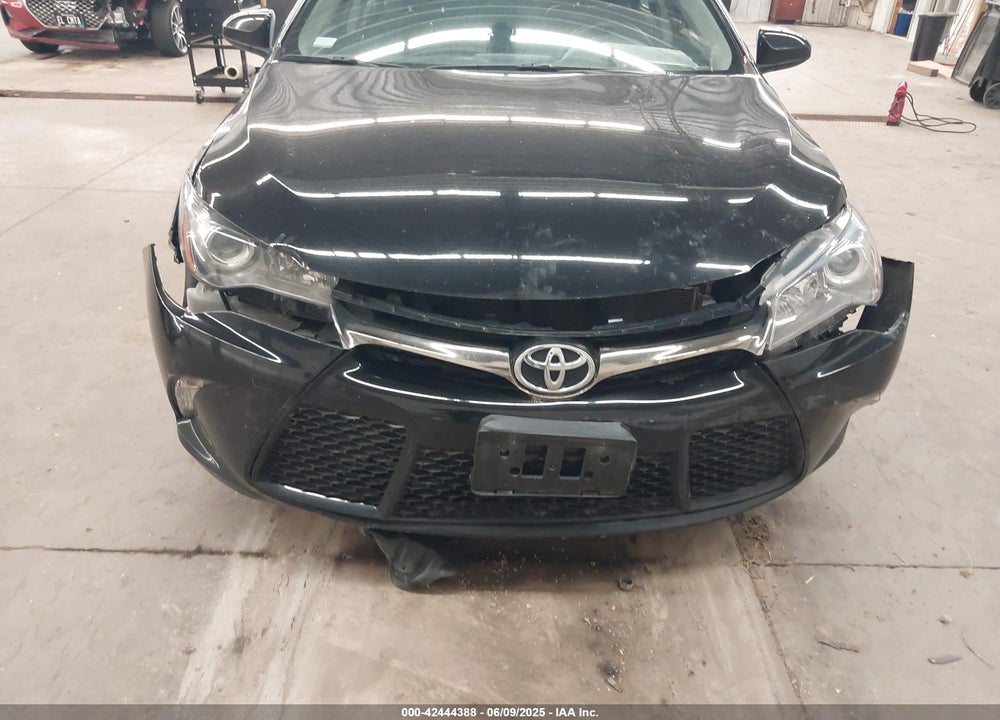2017 TOYOTA CAMRY SE VIN: 4T1BF1FK8HU764782