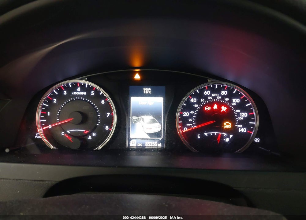 2017 TOYOTA CAMRY SE VIN: 4T1BF1FK8HU764782