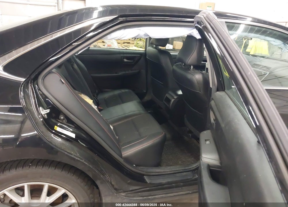 2017 TOYOTA CAMRY SE VIN: 4T1BF1FK8HU764782