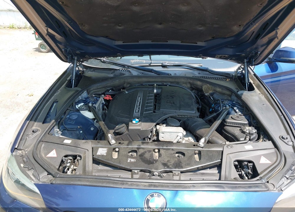 2016 BMW 5 SERIES VIN: WBA5B3C59GG253471