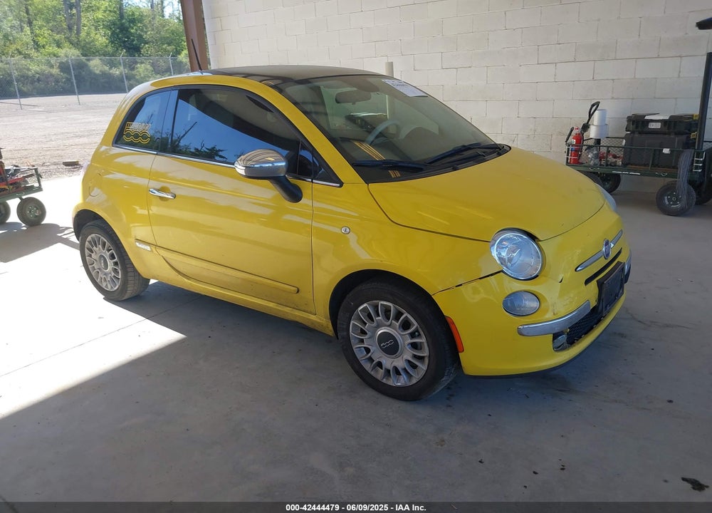 2015 FIAT 500 LOUNGE VIN: 3C3CFFCRXFT619780