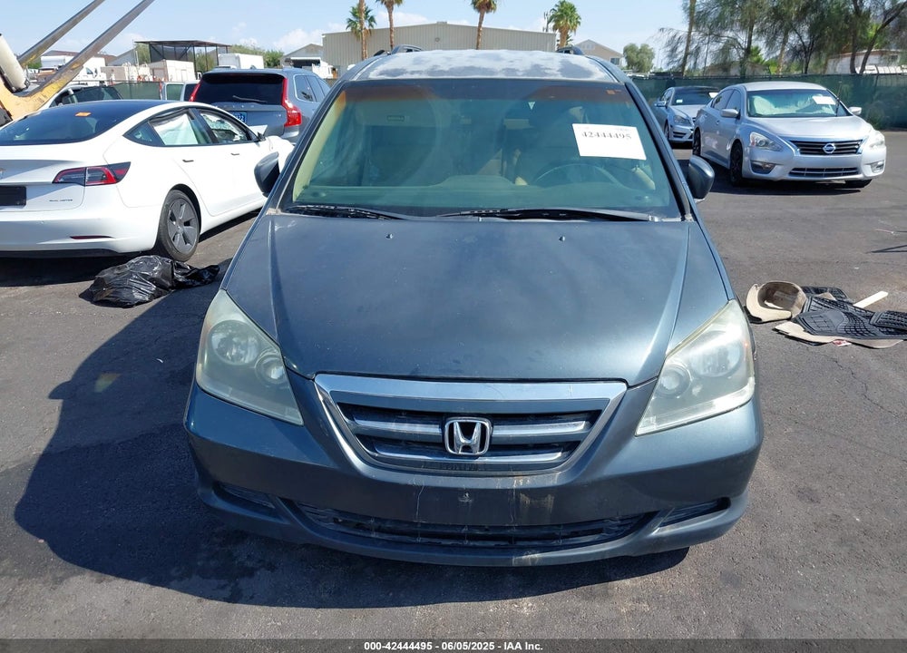 2005 HONDA ODYSSEY EX VIN: 5FNRL38445B401096