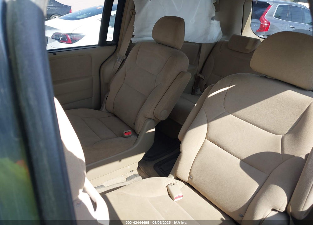 2005 HONDA ODYSSEY EX VIN: 5FNRL38445B401096