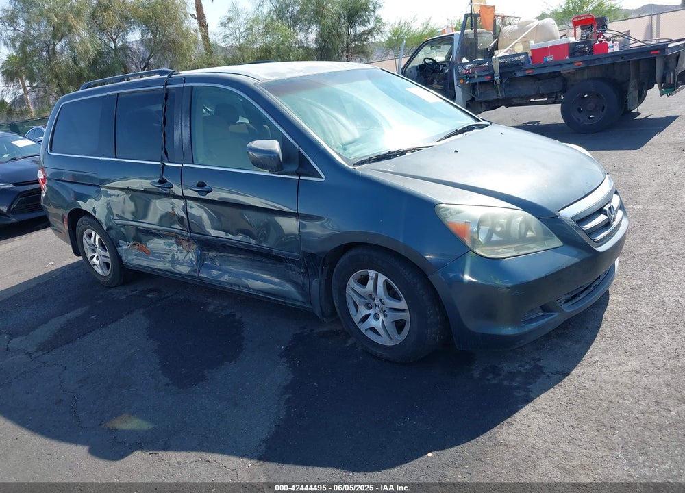 2005 HONDA ODYSSEY EX VIN: 5FNRL38445B401096