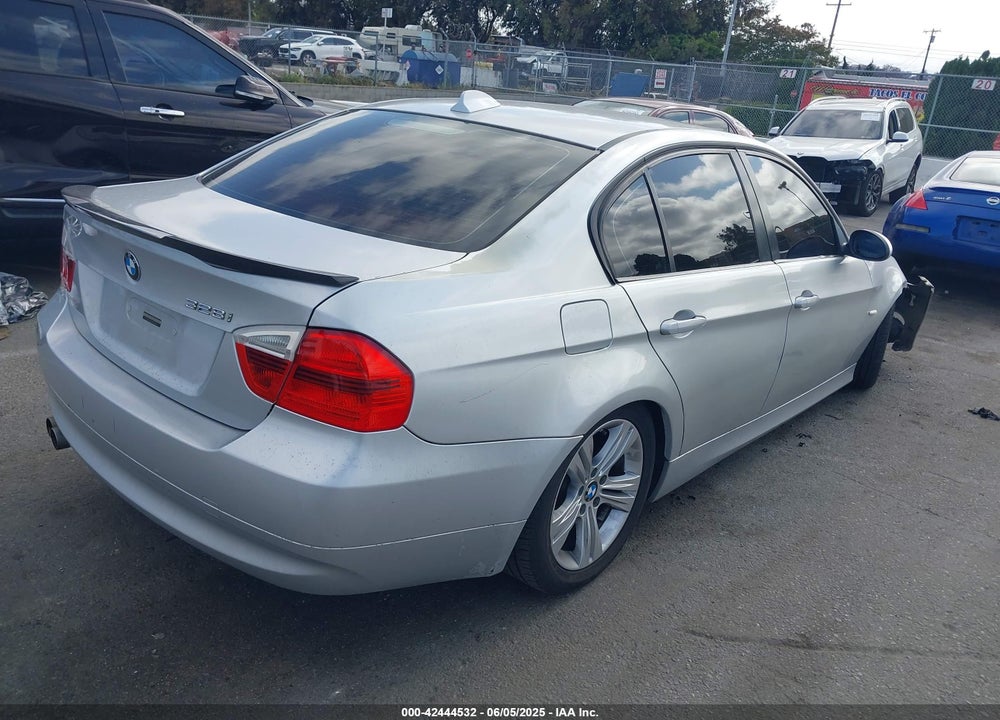 2008 BMW 328I VIN: WBAVA37598NL49675