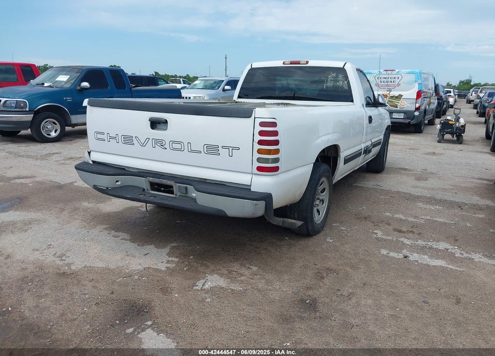 2000 CHEVROLET SILVERADO 1500 VIN: 1GCEC14W2YE203763